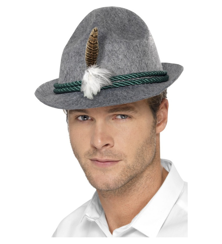 Nemecký klobúk s pierkom